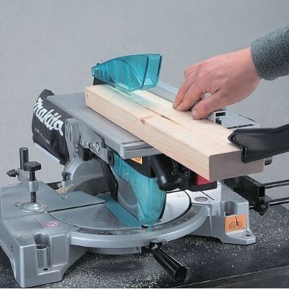 Пила торцовочная комбинированная консольная сетевая Makita LH1201FL
